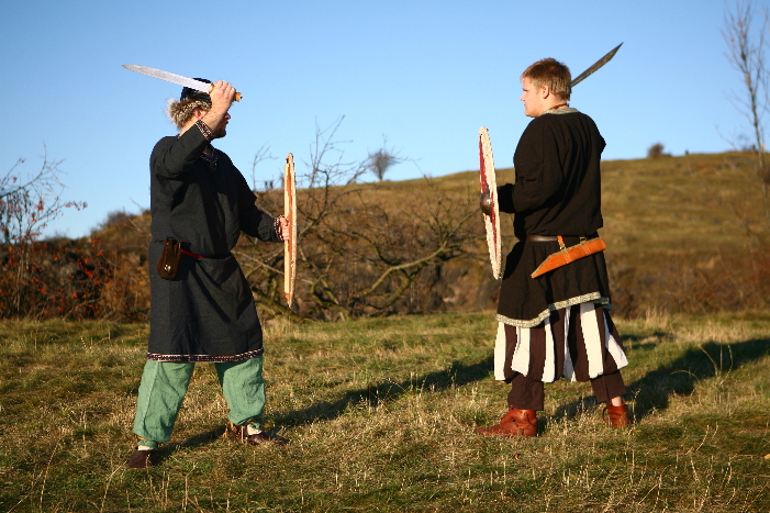 9355-s06-priprava-na-prorazeni-horni-hrany-stitu.jpg 9355-s06-priprava-na-prorazeni-horni-hrany-stitu.jpg