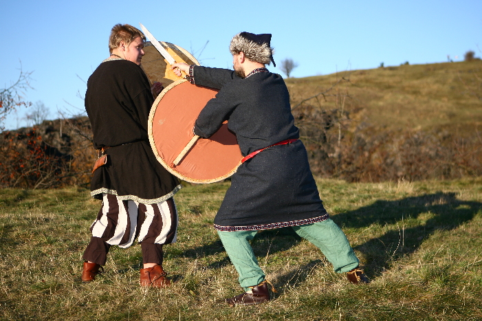 9345-s04-kontrola-zbrane-rozrazenim-vpravo.jpg 9345-s04-kontrola-zbrane-rozrazenim-vpravo.jpg