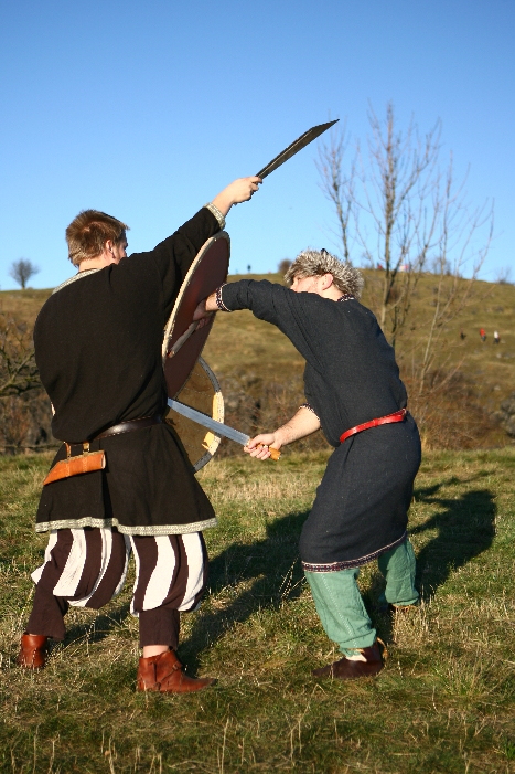 9324-rozrazeni-utoku-nad-stitem-a-protibod-r.jpg 9324-rozrazeni-utoku-nad-stitem-a-protibod-r.jpg